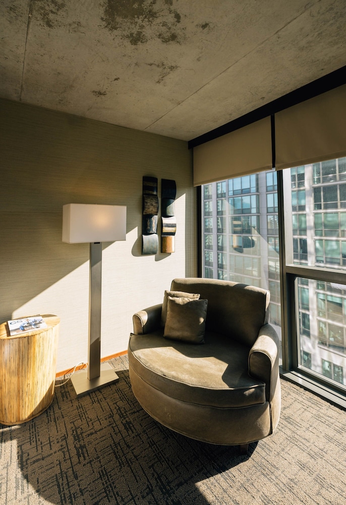 Eurostars Magnificent Mile — Hotel rooms in Chicago, Illinois