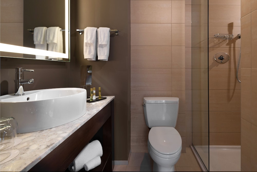 Eurostars Magnificent Mile — Hotel rooms in Chicago, Illinois