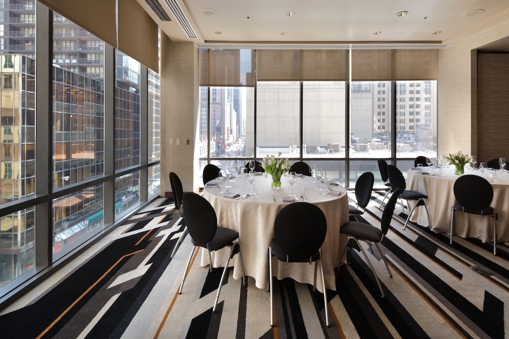 Eurostars Magnificent Mile — Restaurant & bars in Chicago, Illinois