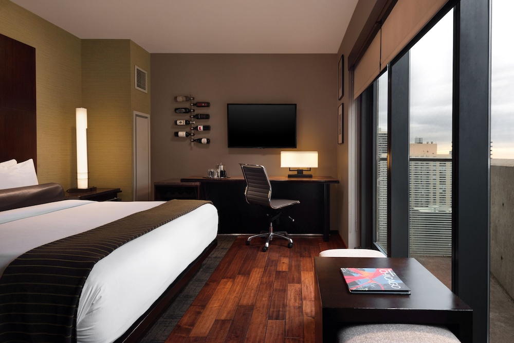Eurostars Magnificent Mile — Hotel rooms in Chicago, Illinois