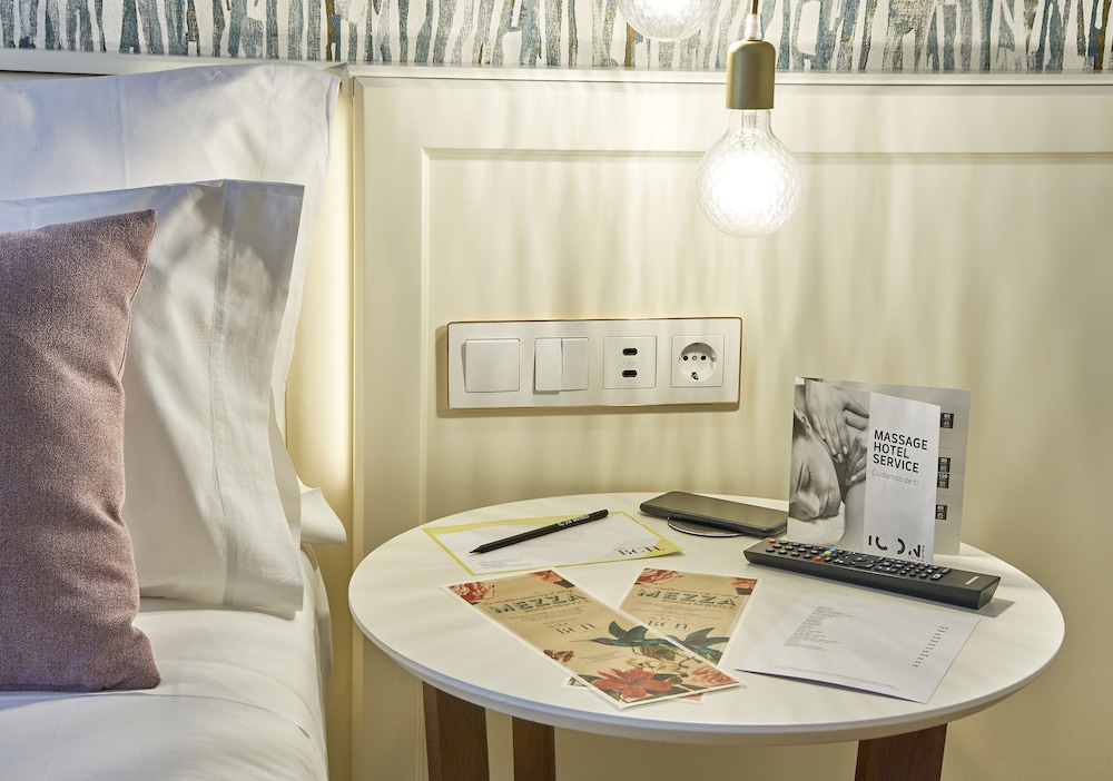 Icon BCN — Hotel rooms in Barcelona, Catalonia