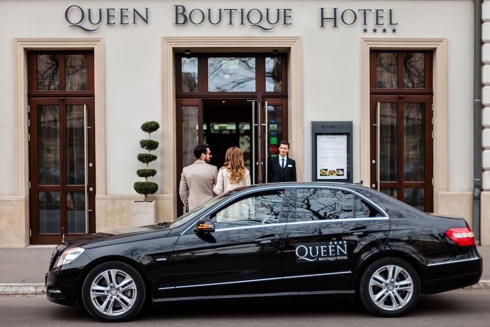 Queen Boutique Hotel — Hotel building in Krakow, Lesser Poland