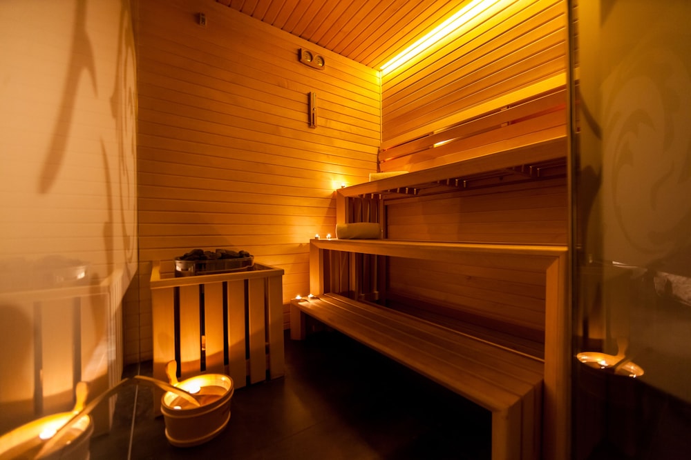 Queen Boutique Hotel — Spa in Krakow, Lesser Poland