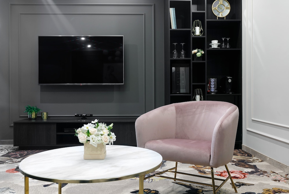 Queen Boutique Hotel — Hotel rooms in Krakow, Lesser Poland