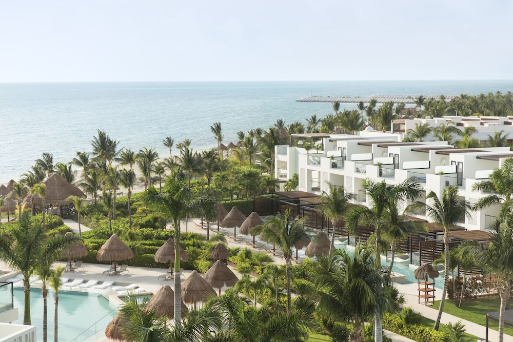 Finest Playa Mujeres by The Excellence Collection - All Inclusive — Hotel building in Playa Mujeres, Quintana Roo