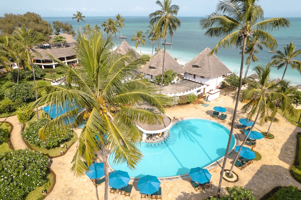 Turaco Nungwi Resort, a Tribute Portfolio Hotel — Swimming pool in Nungwi, Zanzibar North