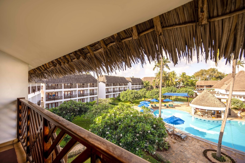 Turaco Nungwi Resort, a Tribute Portfolio Hotel — Swimming pool in Nungwi, Zanzibar North