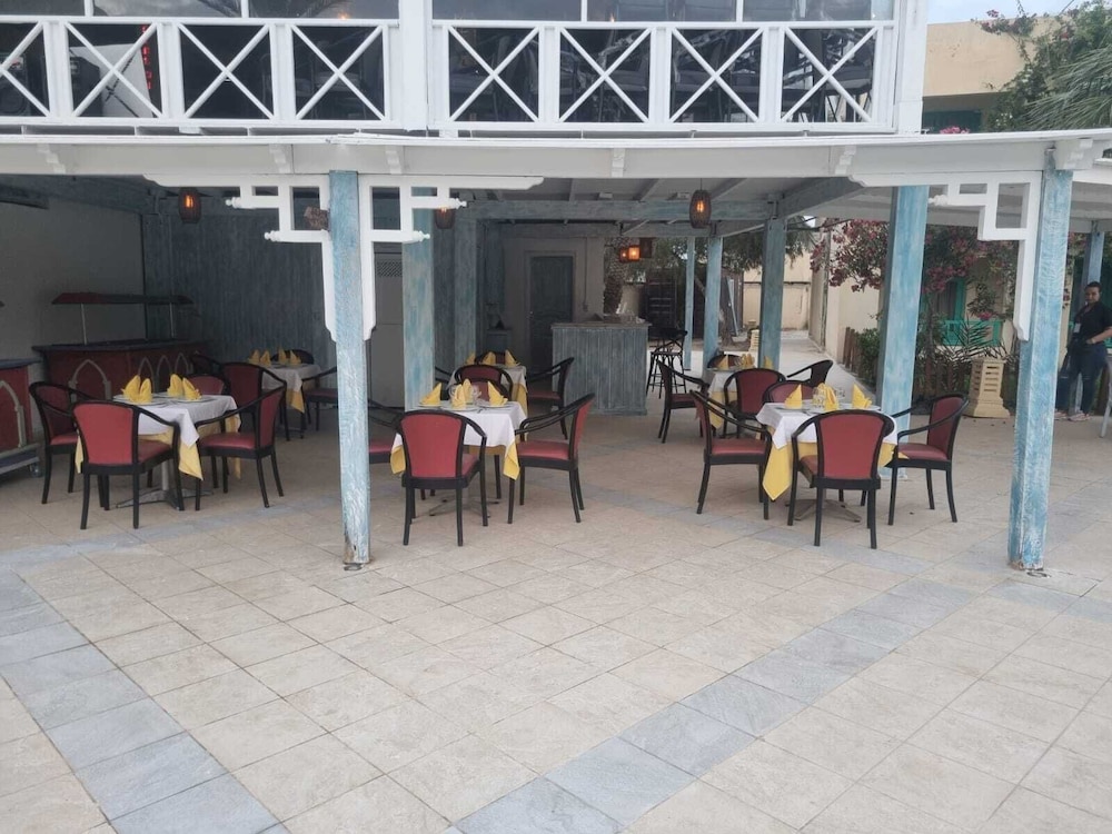 Diar Yassine — Restaurant & bars in Midoun, Medenine