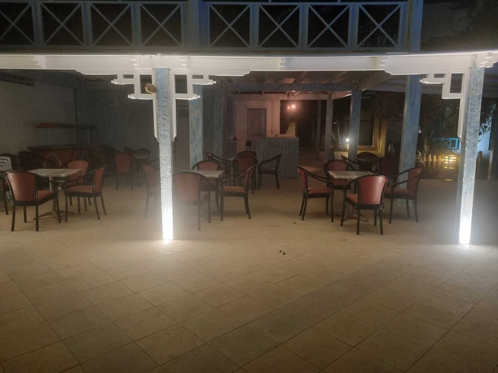 Diar Yassine — Restaurant & bars in Midoun, Medenine