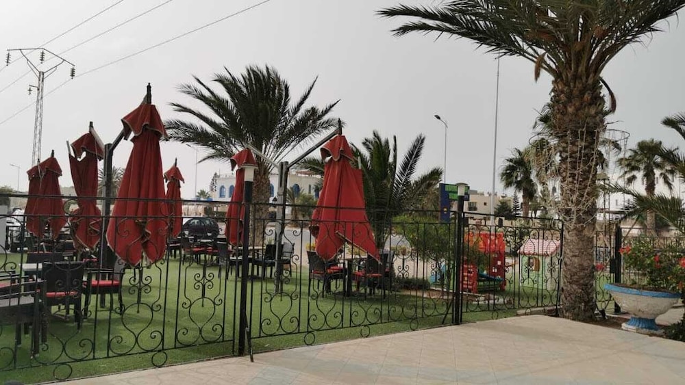 Diar Yassine — Restaurant & bars in Midoun, Medenine