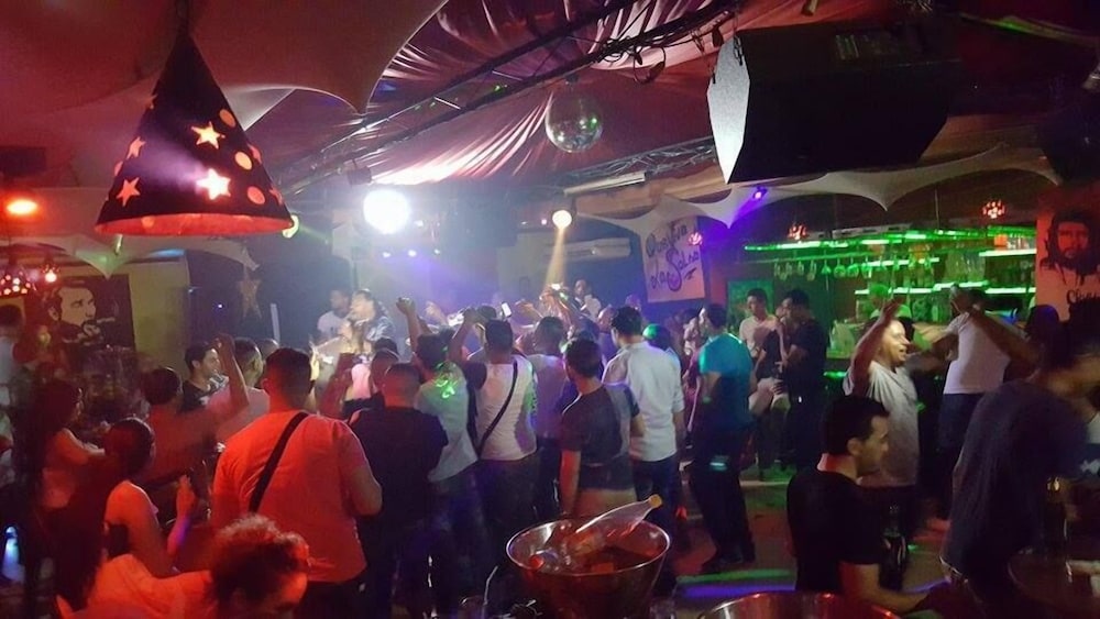Diar Yassine — Restaurant & bars in Midoun, Medenine