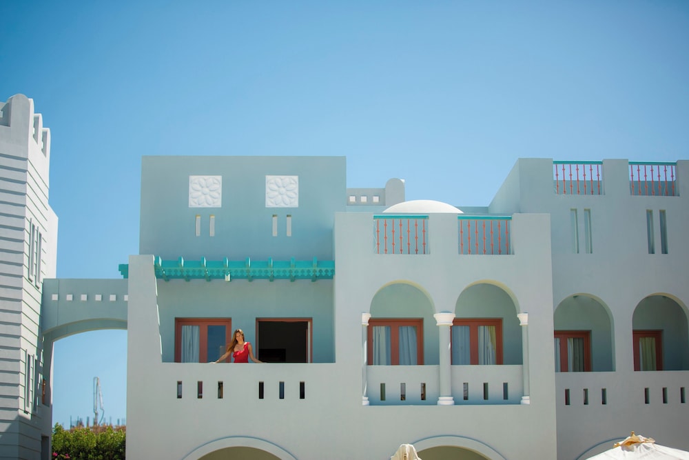 Fanadir Hotel El Gouna — Hotel building in El Gouna, Red Sea