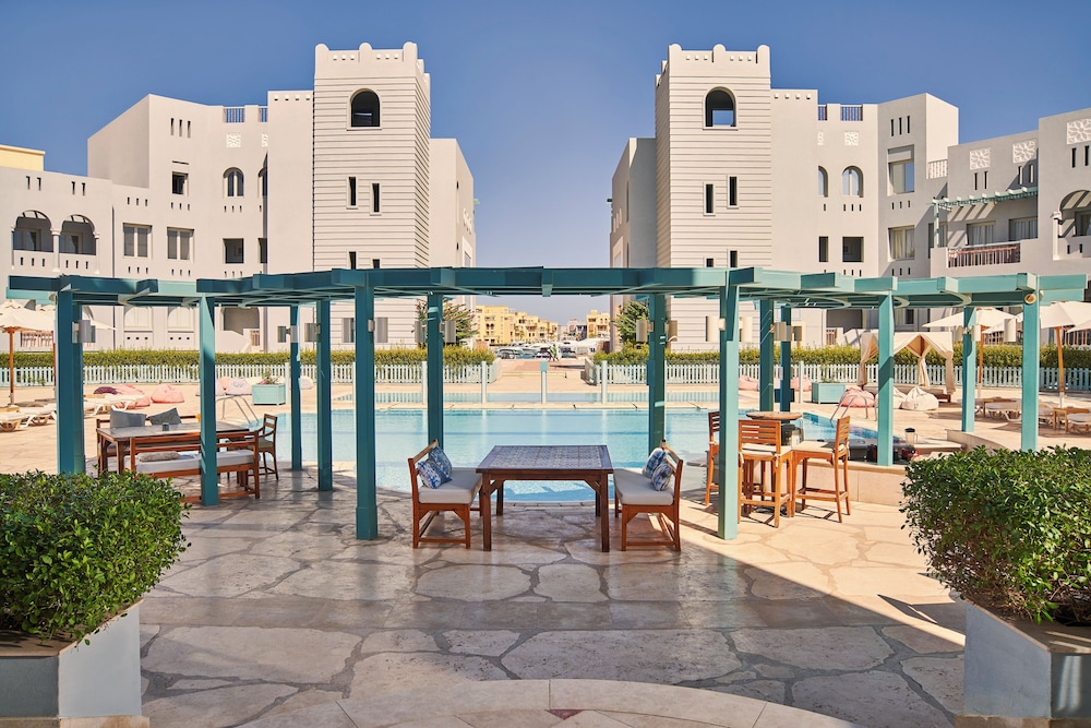 Fanadir Hotel El Gouna — Swimming pool in El Gouna, Red Sea