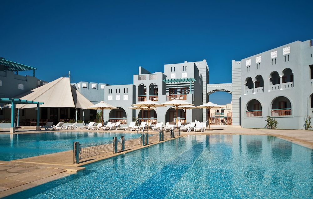 Fanadir Hotel El Gouna — Swimming pool in El Gouna, Red Sea