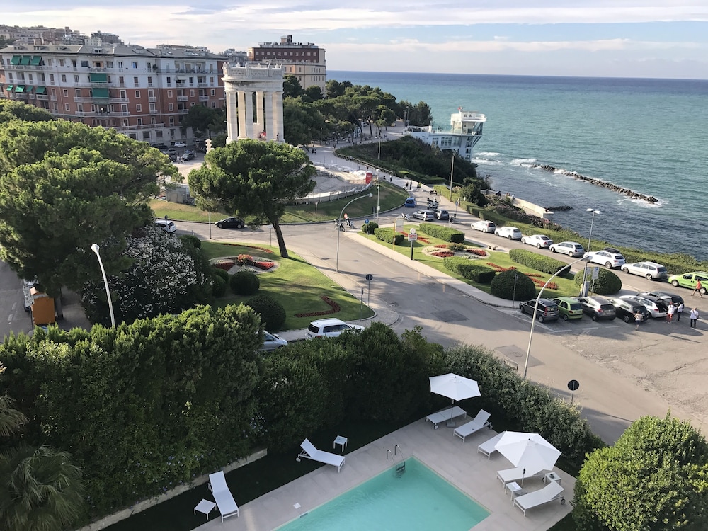 Grand Hotel Passetto - zdjęcie 2