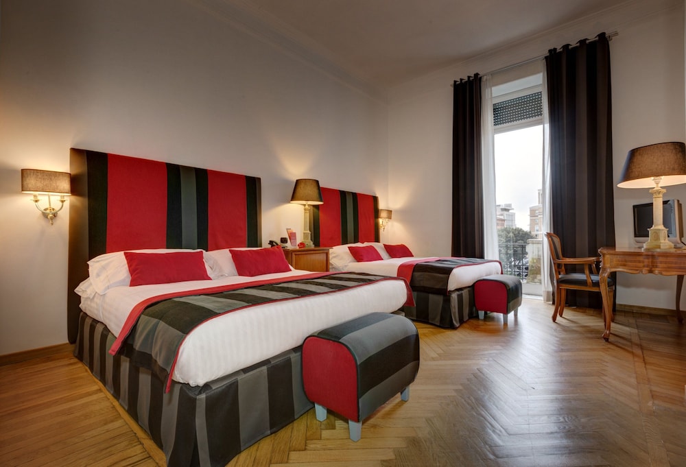 Hotel Alpi — Hotel rooms in Rome, Lazio