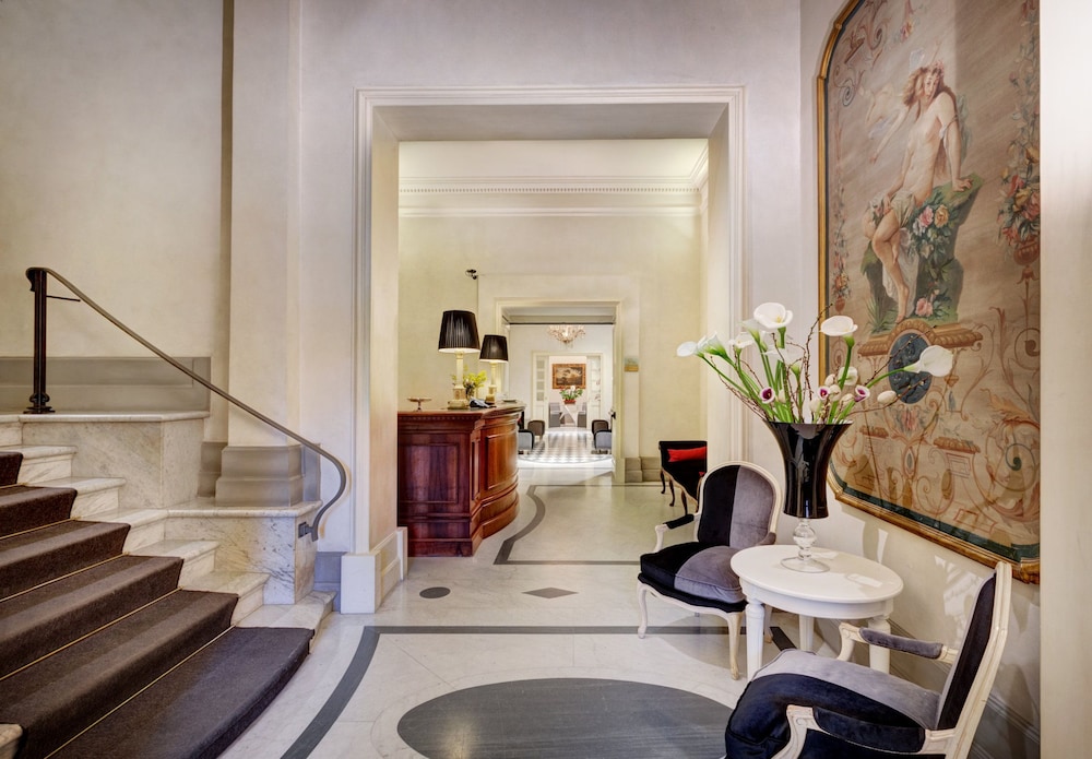 Hotel Alpi — Hotel building in Rome, Lazio