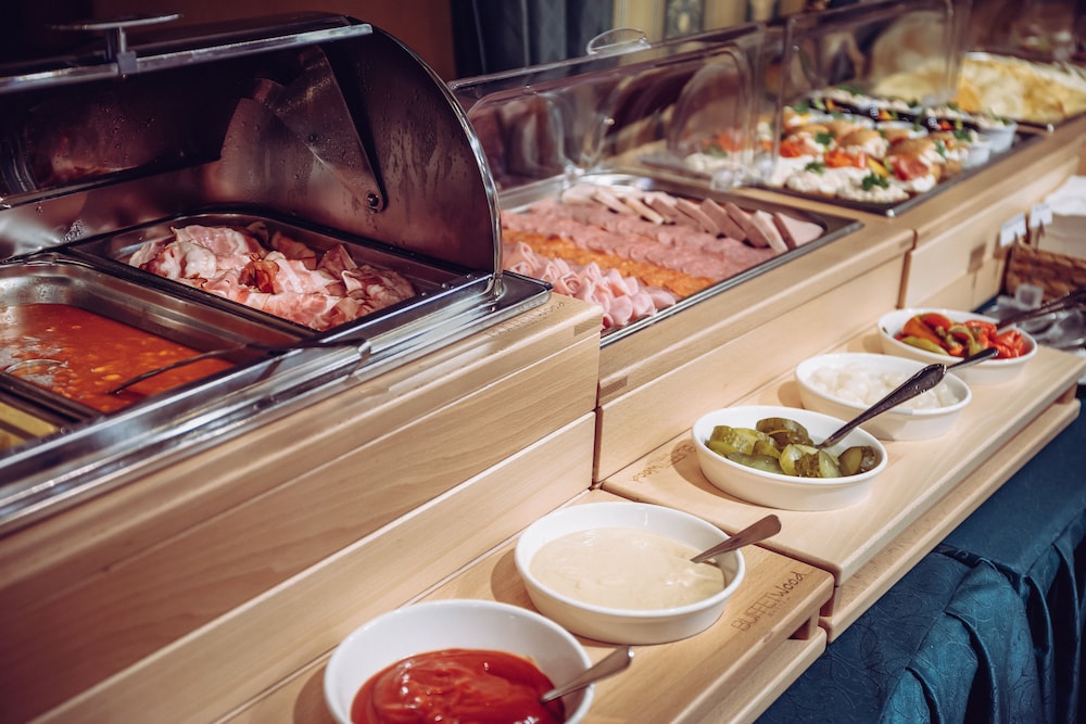 Grand Hotel Praha — Restaurant & bars in Prague, Prague