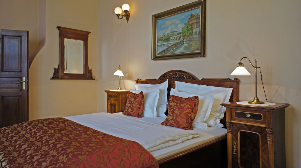 Grand Hotel Praha — Hotel rooms in Prague, Prague