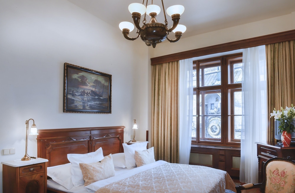Grand Hotel Praha — Hotel rooms in Prague, Prague