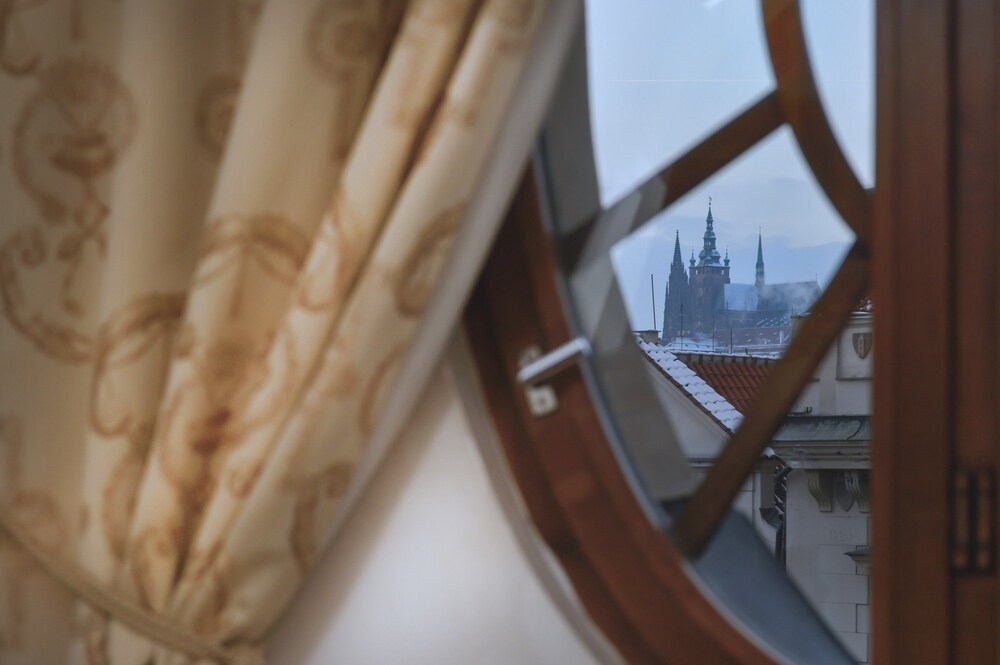 Grand Hotel Praha — Hotel rooms in Prague, Prague