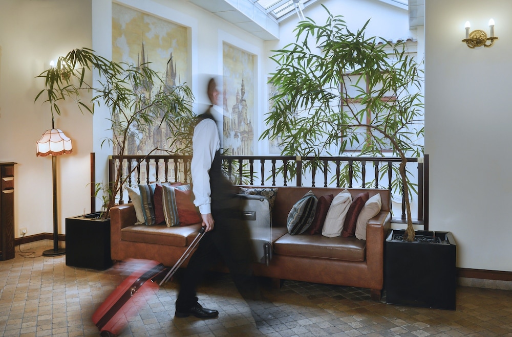 Grand Hotel Praha — Hotel building in Prague, Prague