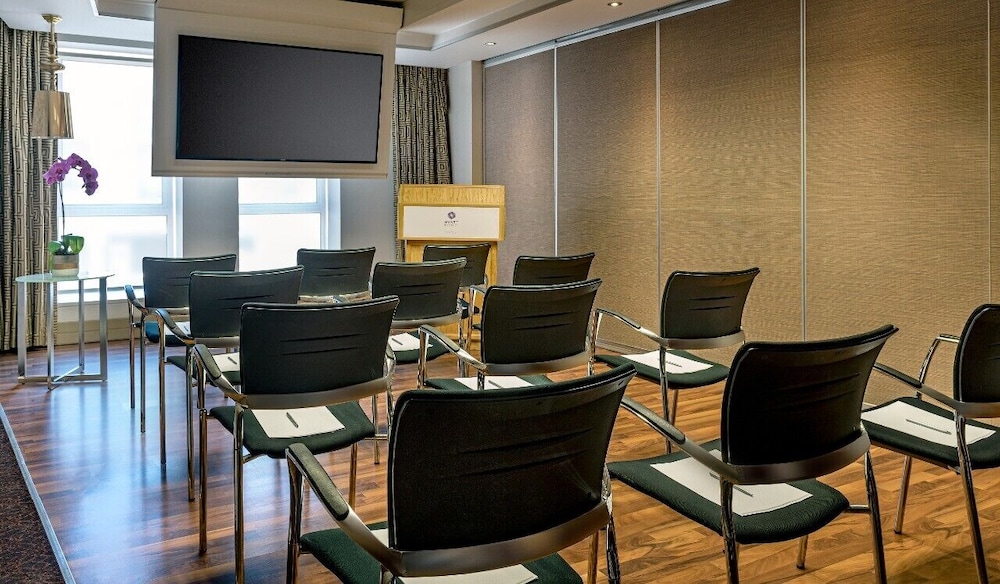 Hyatt Regency Cape Town — Hotel building in Cape Town, Western Cape