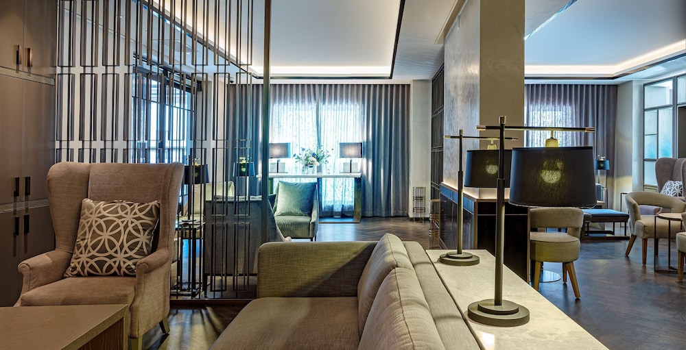 Hyatt Regency Cape Town — Hotel rooms in Cape Town, Western Cape