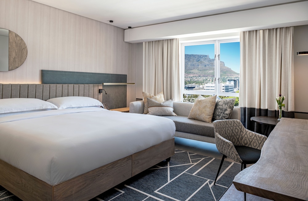 Hyatt Regency Cape Town — Hotel rooms in Cape Town, Western Cape