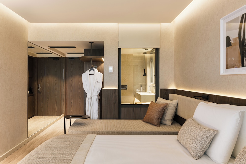 Divani Corfu Palace — Hotel rooms in Corfu Town, Ionian Islands