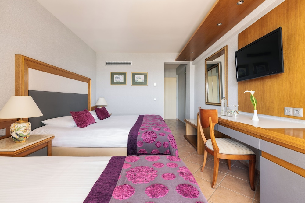 Divani Corfu Palace — Hotel rooms in Corfu Town, Ionian Islands