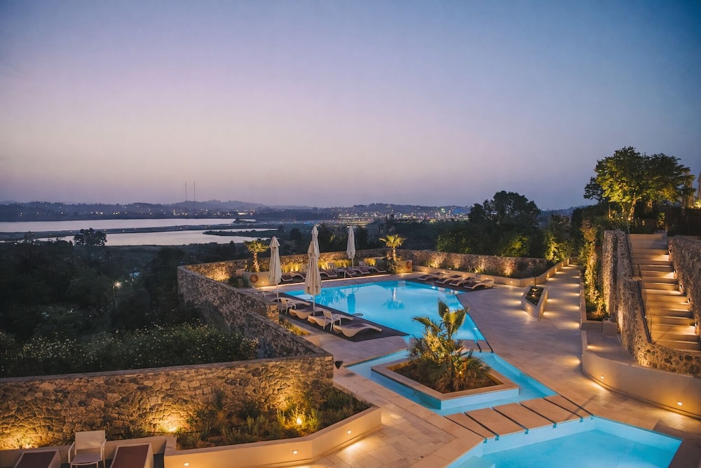 Divani Corfu Palace — Swimming pool in Corfu Town, Ionian Islands
