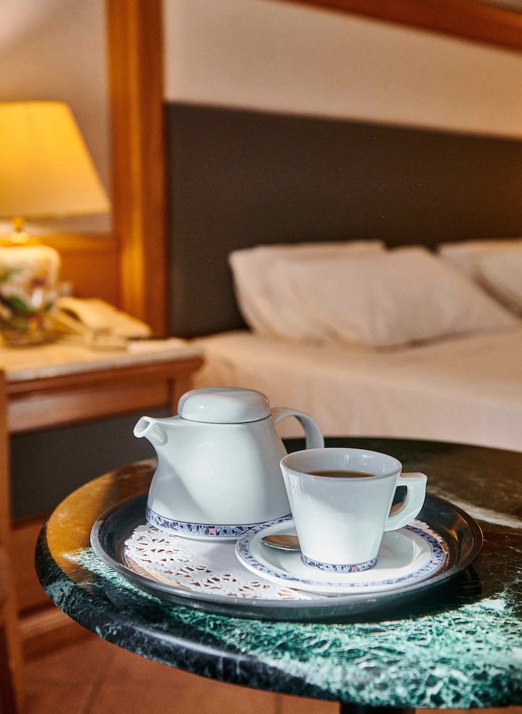 Divani Corfu Palace — Hotel rooms in Corfu Town, Ionian Islands