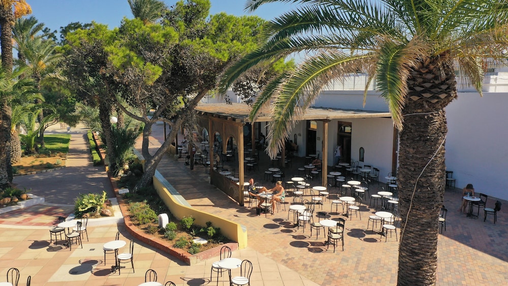 Shems Holiday Village & Aquapark — Restaurant & bars in Skanes inc. Monastir, Monastir
