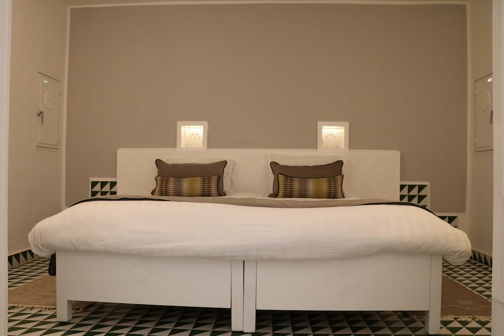 Shems Holiday Village & Aquapark — Hotel rooms in Skanes inc. Monastir, Monastir