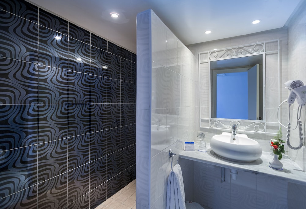 SplashWorld Venus Beach All Inclusive — Rooms in Hammamet, Nabeul