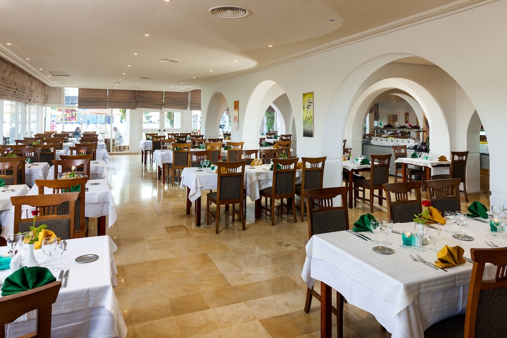 SplashWorld Venus Beach All Inclusive — Restaurant in Hammamet, Nabeul