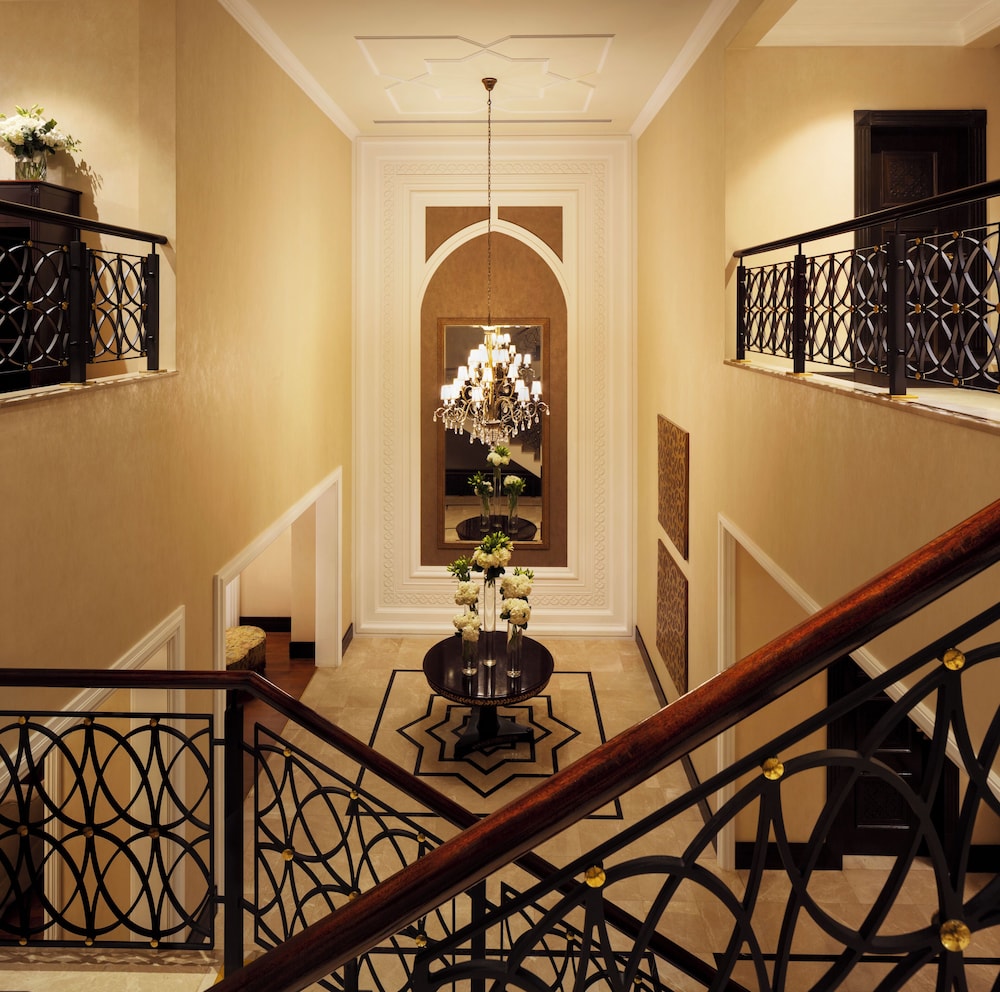 Jumeirah Zabeel Saray Dubai — Rooms in Dubai