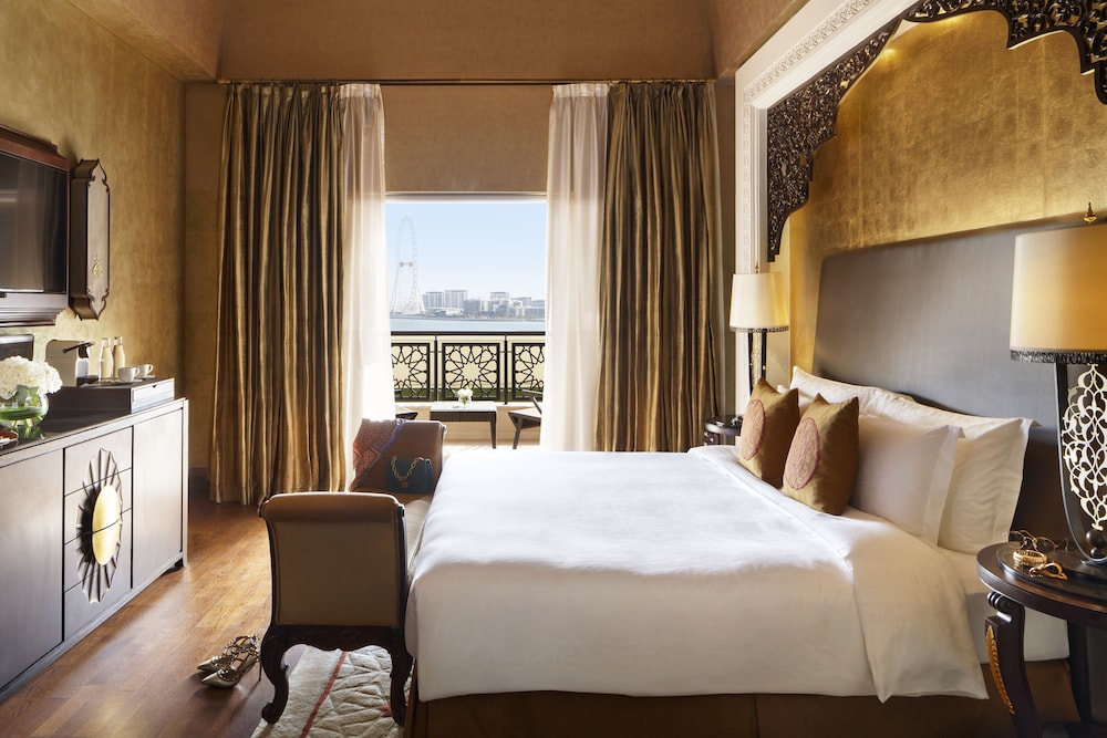 Jumeirah Zabeel Saray Dubai — Rooms in Dubai