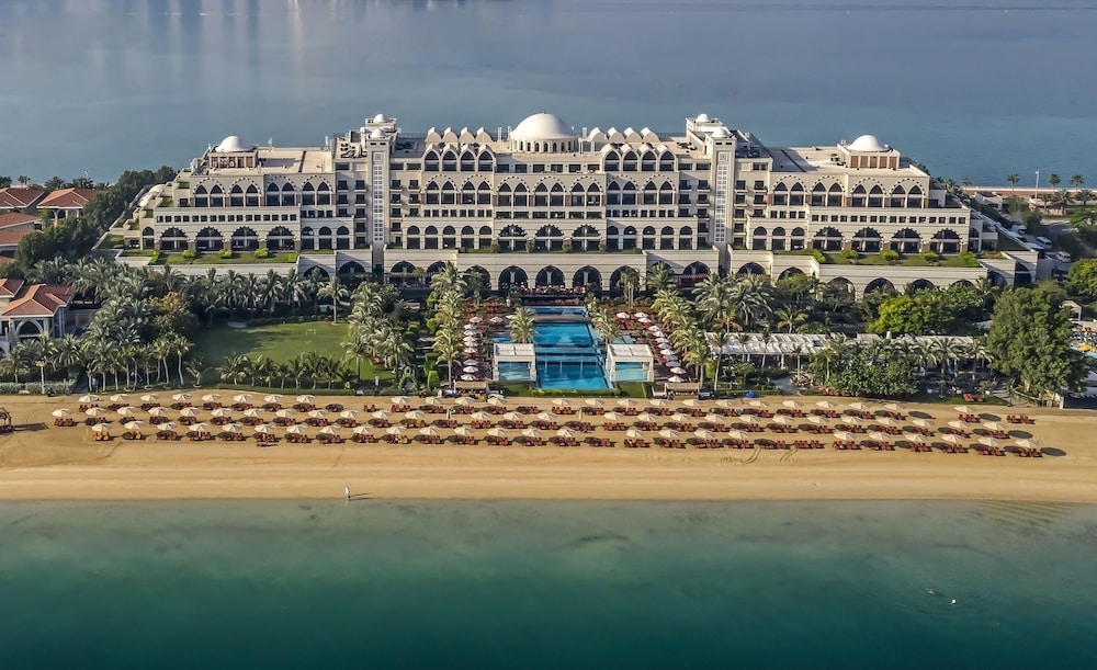 Jumeirah Zabeel Saray Dubai — Outdoor in Dubai