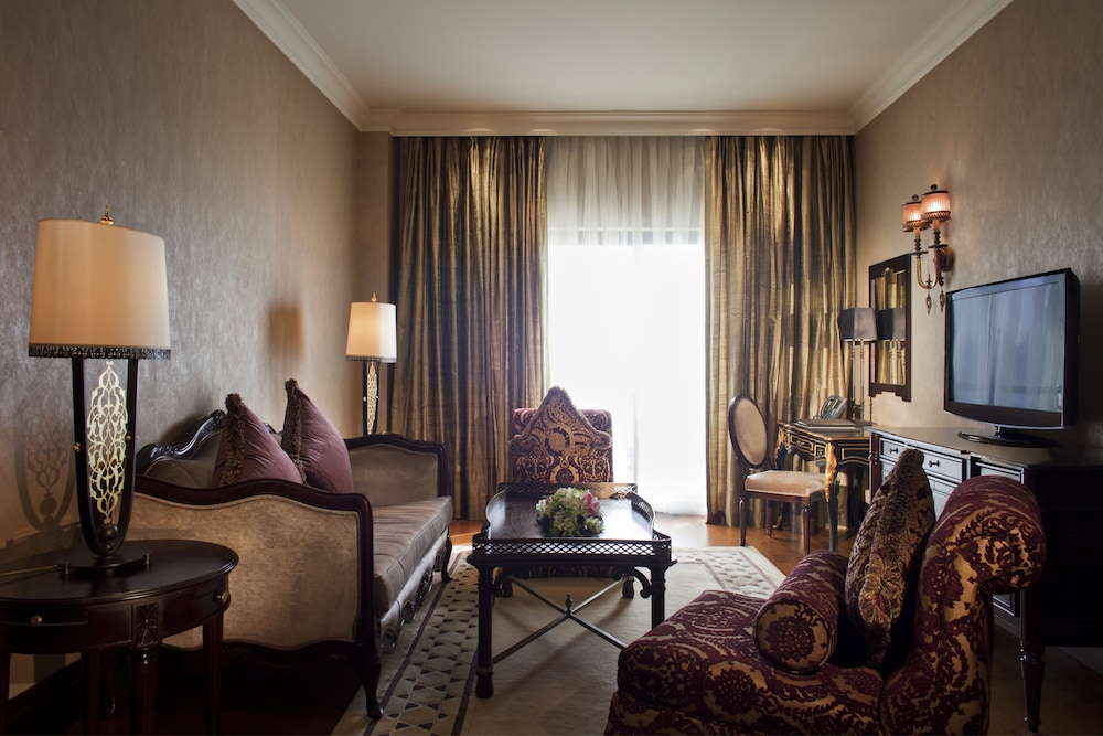 Jumeirah Zabeel Saray Dubai — Rooms in Dubai