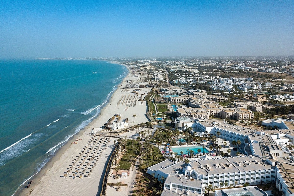 Palm Beach Club Djerba — Beach in Midoun, Medenine
