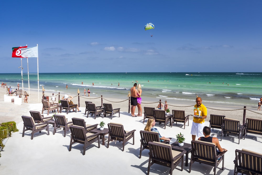 Palm Beach Club Djerba — Beach in Midoun, Medenine