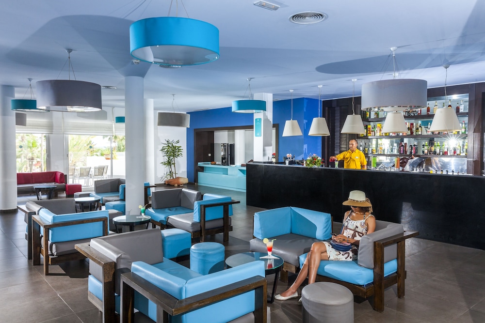 Palm Beach Club Djerba — Restaurant & bars in Midoun, Medenine