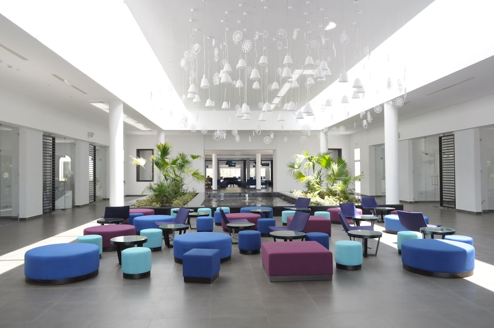 Palm Beach Club Djerba — Hotel building in Midoun, Medenine