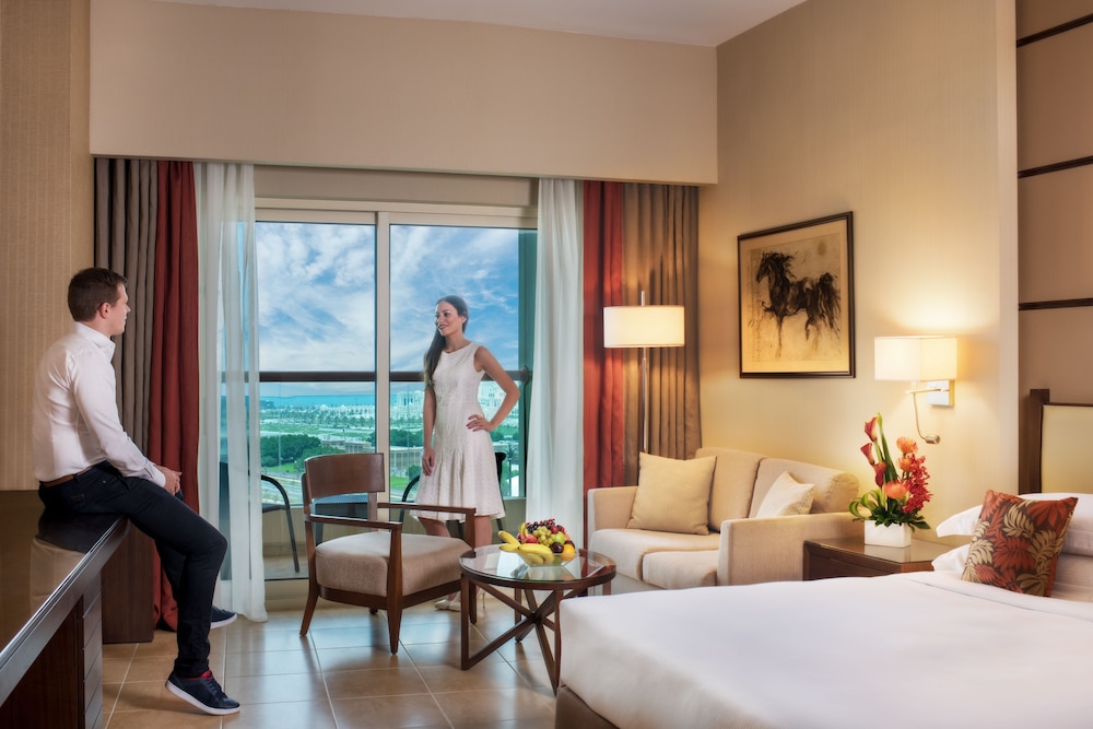 Khalidiya Palace Rayhaan by Rotana — Hotel rooms in Abu Dhabi