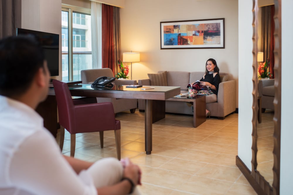 Khalidiya Palace Rayhaan by Rotana — Hotel rooms in Abu Dhabi