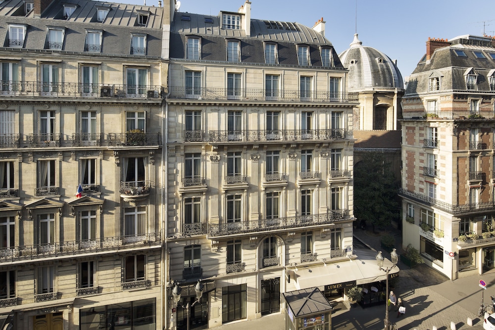 Hotel Lumen Paris Louvre
