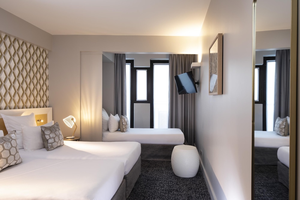 Hotel Paris Bastille — Hotel rooms in Paris, Ile-de-France