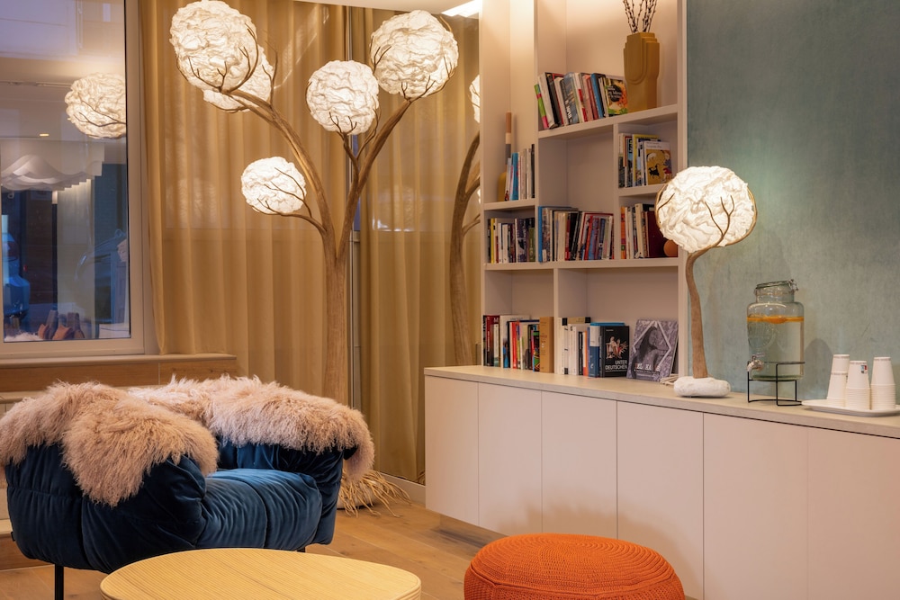 Hotel Paris Bastille — Hotel rooms in Paris, Ile-de-France